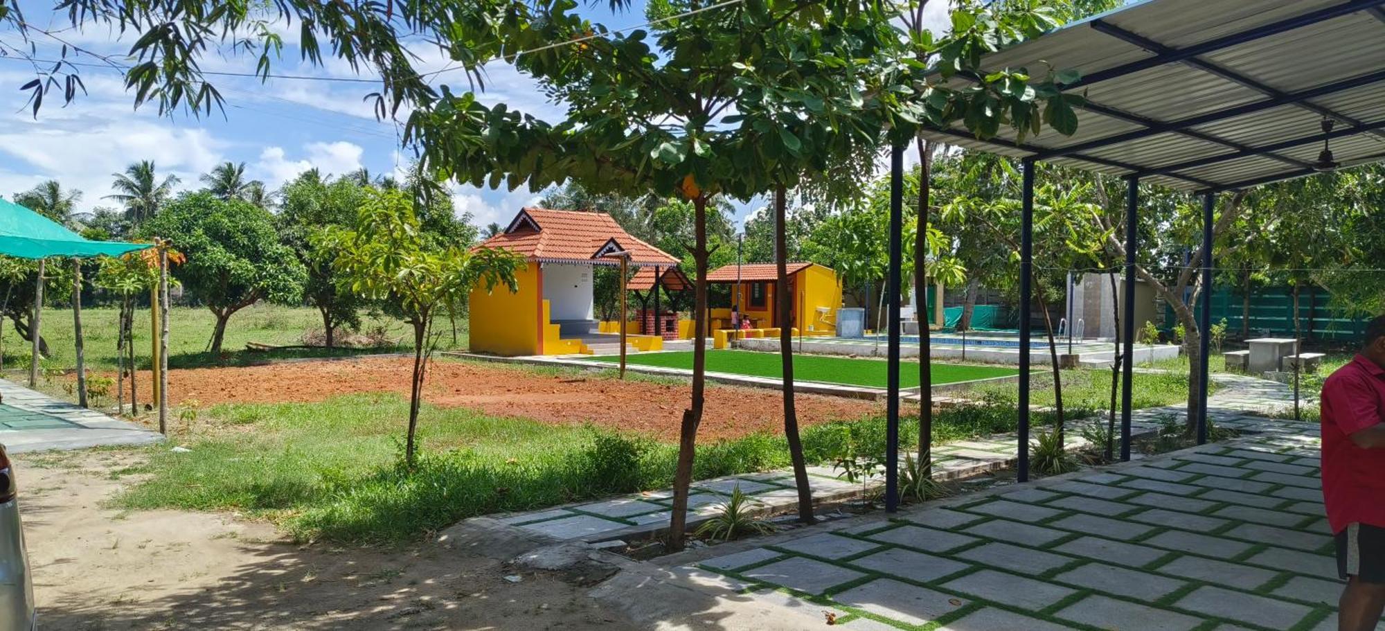 The Farm Crest, Ecr Kadallur Kūvattūr Kültér fotó